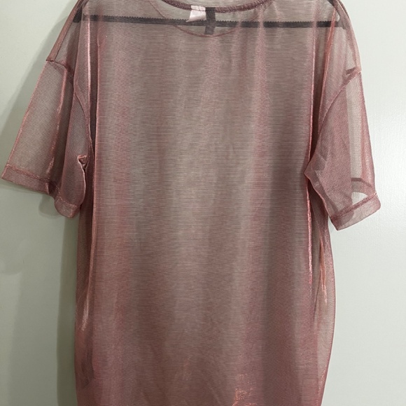 Iridescent Pink Mesh Top - Picture 4 of 4